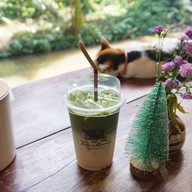 เมนูของร้าน บ้านธารชีวี