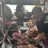 ไก่แก้วก๋วยเตี๋ยวเป็ด (ศรีย่าน)