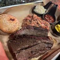 Underdog Microbrewery