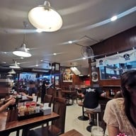 บรรยากาศ Uchidaya Ramen (อุชิดายะ ราเมน) ธนิยะ