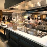 Goji Kitchen + Bar Bangkok Marriott Marquis Queen’s Park