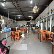 ข้าวต้มหัวปลาฝาแฝด ขุนกระทิง