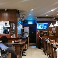 บรรยากาศ Uchidaya Ramen (อุชิดายะ ราเมน) ธนิยะ