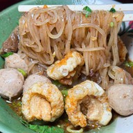ก๋วยเตี๋ยวเรือ (ป้าเล็ก) เจ้าเก่า