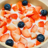 Fruit Addicts ผลไม้สดปอกพร้อมทาน เชียงใหม่ สาขา วันนิมมาน