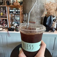 เมนูของร้าน Bless Coffee Roaster
