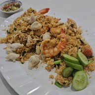 ร้านแดงอาหารทะเล (ร้านต้นตำรับตัวจริงกว่า40ปี)