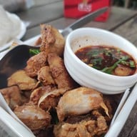 แคมป์ไฟ คาเฟ่ เขาใหญ่