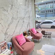 Wandee clinic (วันดีคลินิก)   สกลนคร