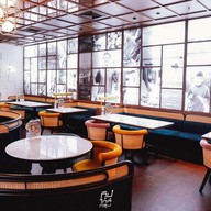 ขมิ้น Camin Cuisine & Cafe ซีคอนสแควร์ ศรีนครินทร์