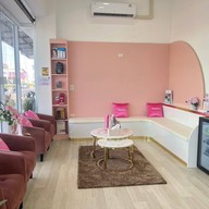 Wandee Clinic  นครพนม