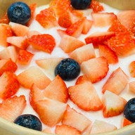 Fruit Addicts ผลไม้สดปอกพร้อมทาน เชียงใหม่ สาขา วันนิมมาน