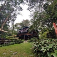 แคมป์ไฟ คาเฟ่ เขาใหญ่