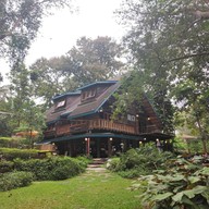 แคมป์ไฟ คาเฟ่ เขาใหญ่