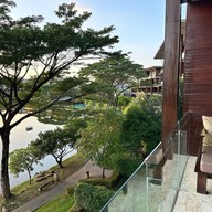 Atta Lakeside Resort Suite