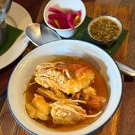 ครัววันสุข Kitchen Bar & Gallery 1