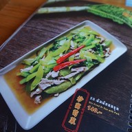 เมนู ลีไวน์รักไทย อาหารจีนยูนาน