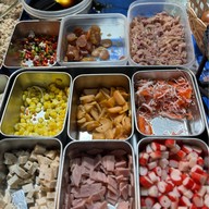 เมนูของร้าน ข้าวไข่เจียวบุฟเฟ่ต์ น้องให้คุณ MeeDee market