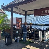 ตลาดน้ำบางคล้า