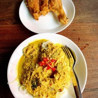 เกาะพงันแกงใต้ ถนน วัชรพล