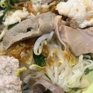 ก๋วยเตี๋ยวตำลึงนายอ้วน บางขุนนนท์ นายอ้วน บางขุนนนท์