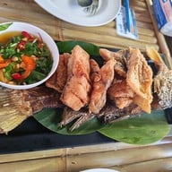 เมนูของร้าน คลังนาปลาข้าว ชลบุรี