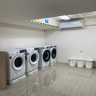 Holiday Inn Express & Suites Bangkok Central Pier