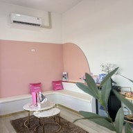 Wandee Clinic  นครพนม