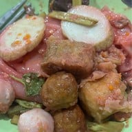 ก๋วยเตี๋ยวตำลึงนายอ้วน บางขุนนนท์ นายอ้วน บางขุนนนท์