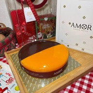 AMOR ทองหล่อ