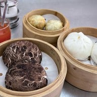 ลิ้ม ต้มเลือดหมู พัทยาเหนือ ลิ้ม lim 林 (ต้มเลือดหมู) (Lim) ลิ้ม พัทยา