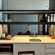 Atta Lakeside Resort Suite