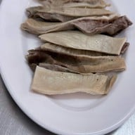 ลิ้ม ต้มเลือดหมู พัทยาเหนือ ลิ้ม lim 林 (ต้มเลือดหมู) (Lim) ลิ้ม พัทยา