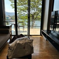 Atta Lakeside Resort Suite