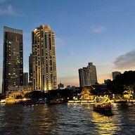 ล่องเรือแม่น้ำเจ้าพระยา