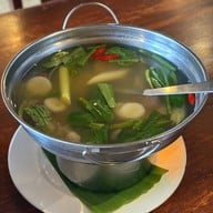 ครัววันสุข Kitchen Bar & Gallery 1