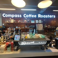 บรรยากาศ COMPASS COFFEE ROASTERS กบินทร์บุรี