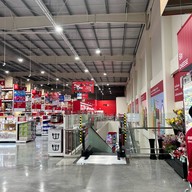 Makro Lotus Mall