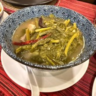 เฮือนเพ็ญ