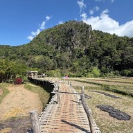 วัดนาคูหา