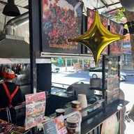 กะเพราขุนช้าง สาขา อ่อนนุช -