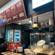 Gourmet Eats เอ็มควอเทียร์