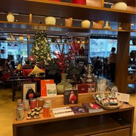 Erawan Tea Room โรงแรมแกรนด์ไฮแอทเอราวัณ