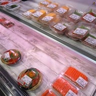 Don Don Donki - Thaniya Silom