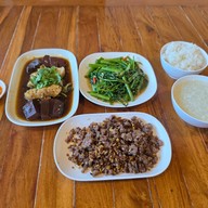 ข้าวต้มนายเจือ หนองสมบูรณ์