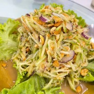 ร้านอาหารใบหยก Baiyok Restaurant