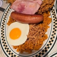 Mickey's Diner BKK เกษรอัมรินทร์