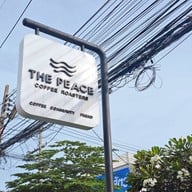 หน้าร้าน The Peace Coffee Roasters Maeklong