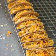 ห้าง ต เง๊กชวน ขนมเบื้องแม่ประภา (บางลำพู) บางลำพู