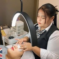 Sara Hair Studio Huahin (ซาร่า แฮร์ สตูดิโอ หัวหิน) ร้านทำผมหัวหิน ดัดลอน ยืดผม ทำสี ทำเล็บ ต่อขนตา และสปา ครบวงจร ประจวบคีรีขันธ์ หัวหิน